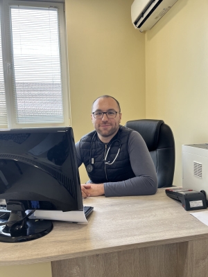 Dr. Hristo Hristov